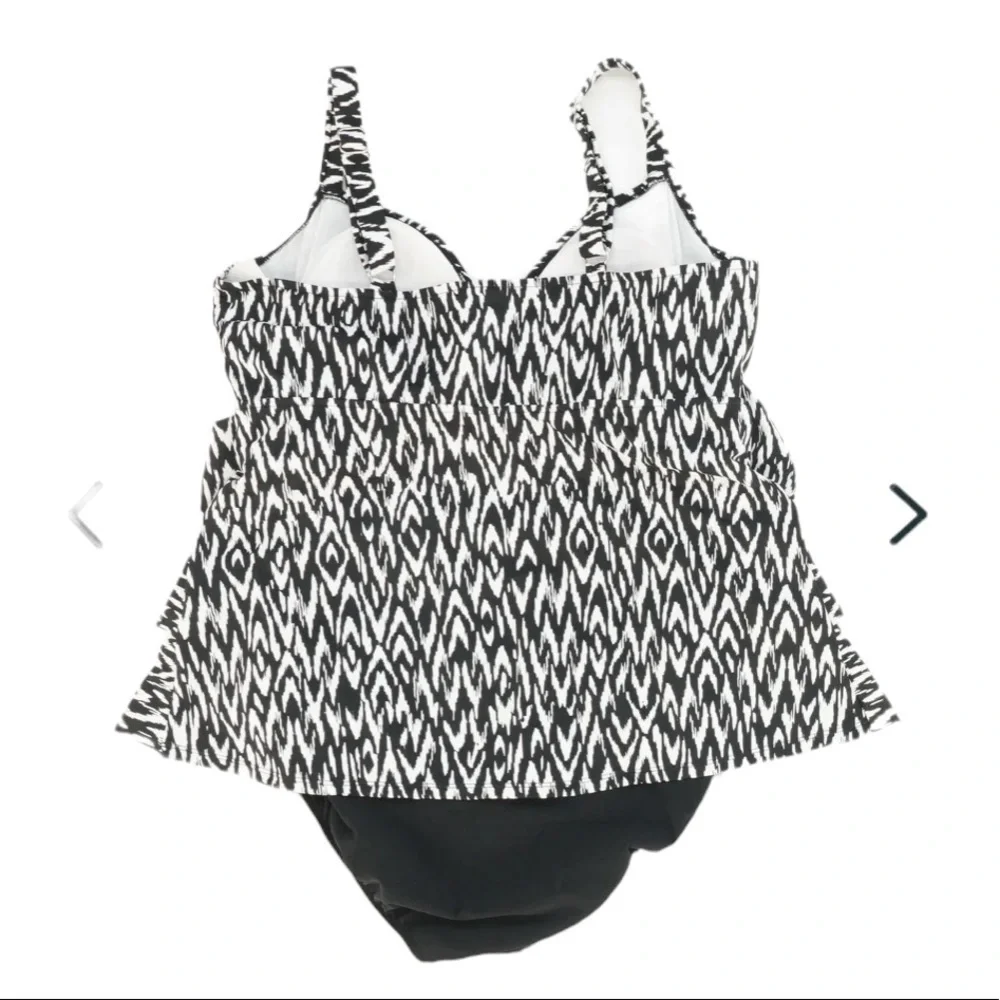 SWIM SOLUTIONS Women's Black Tiered Fauxkini One Piece Swimsuit - Picture 5 of 15